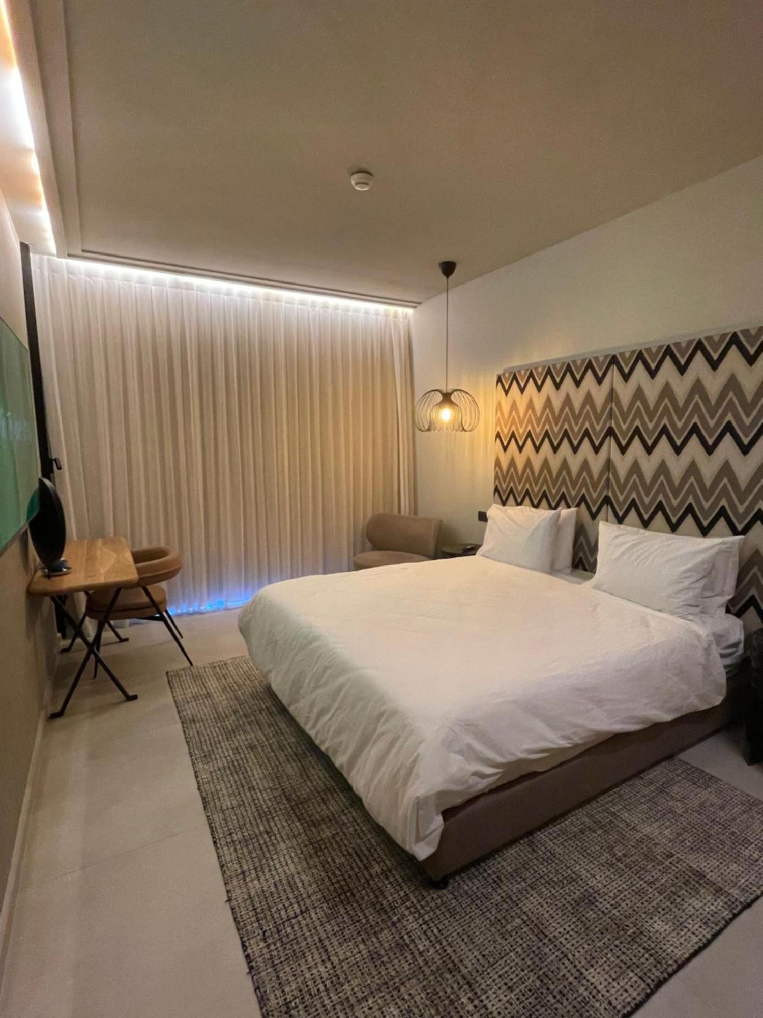 Suite On The Beach Haifa Exterior photo
