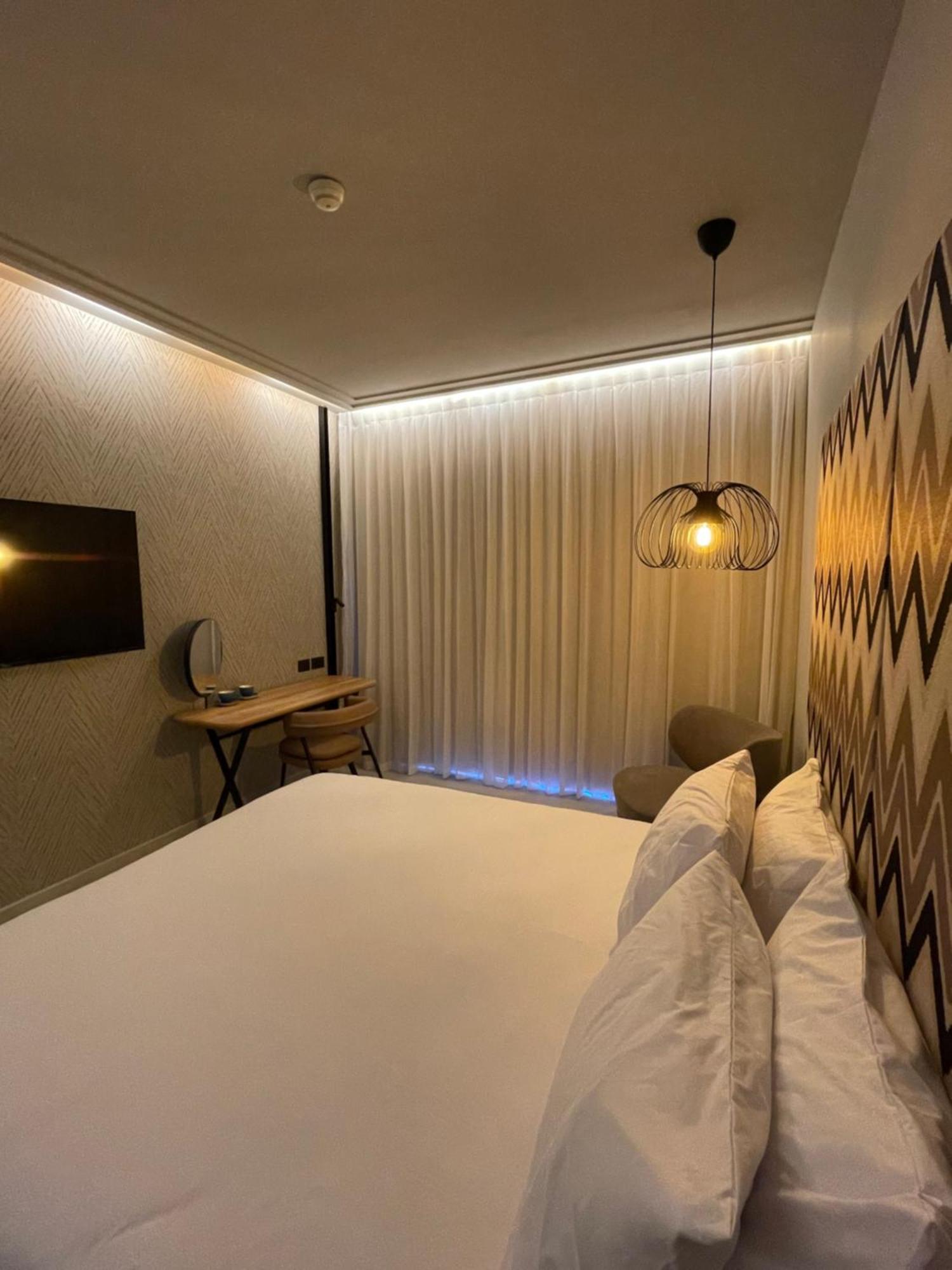 Suite On The Beach Haifa Exterior photo