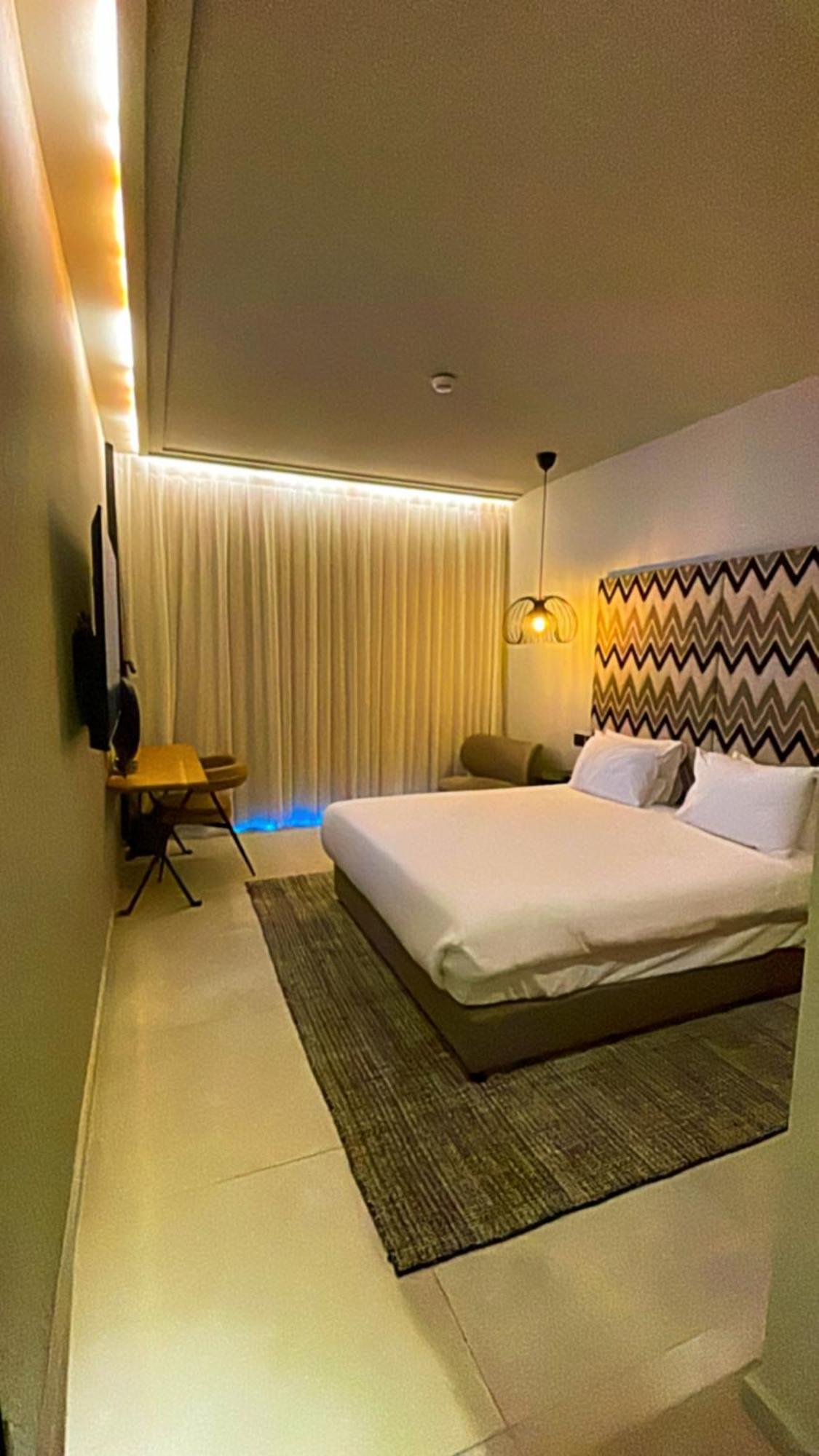 Suite On The Beach Haifa Exterior photo