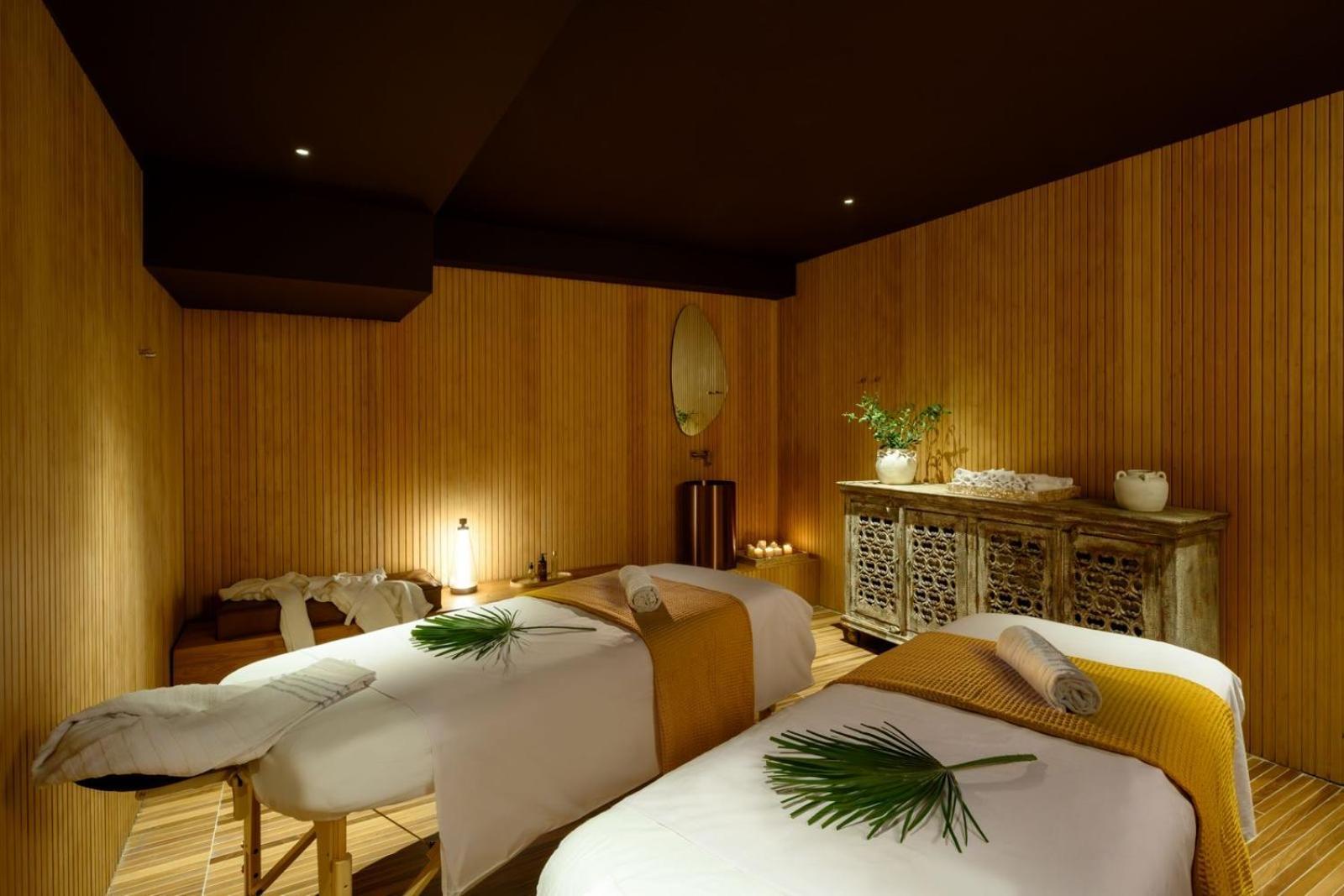 Suite On The Beach Haifa Exterior photo